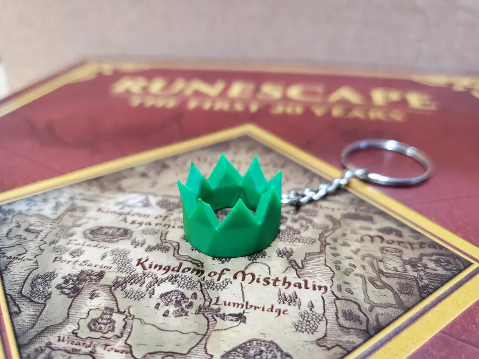 Green party hat keychain